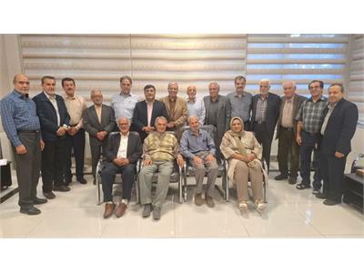 نشست هم‌اندیشی مدیریت صندوق بازنشستگی استان همدان با کانون‌های بازنشستگی استان